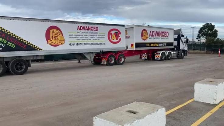 Multi-combination Driver Training TLILIC3018